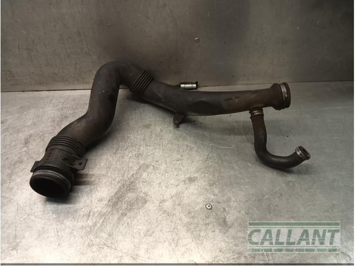 Begagnade Luftintagsslang Landrover Range Rover Sport (LS) 2.7 TDV6 24V Pris € 60,50 Inklusive moms erbjuds av Garage Callant