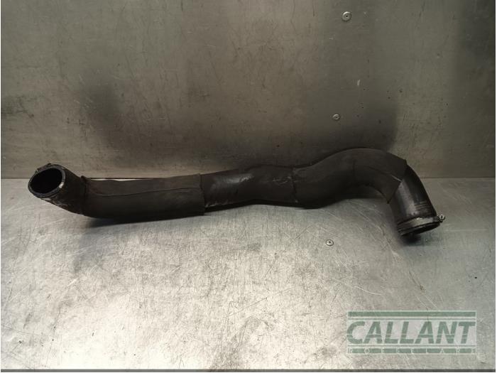 Gebrauchte Intercooler Schlauch Landrover Range Rover Sport (LS) 2.7 TDV6 24V Preis € 30,25 Mit Mehrwertsteuer angeboten von Garage Callant