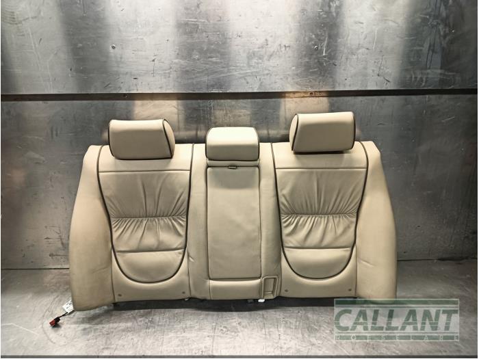 Używane Oparcie kanapy Jaguar XJ (X350) 2.7d V6 24V Cena na żądanie oferowane przez Garage Callant
