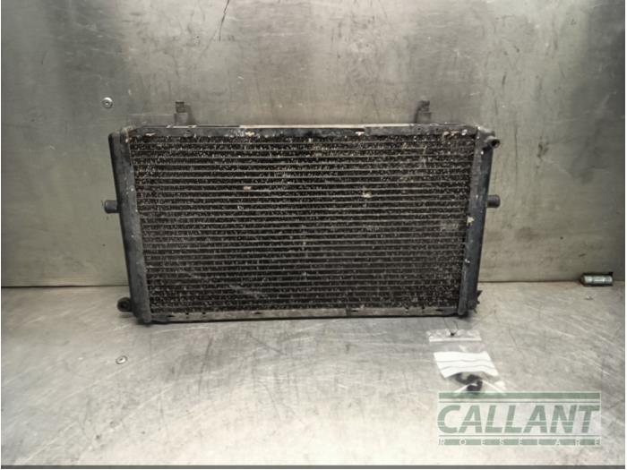 Usagé Radiateur Jaguar XJR 4.0 V8 32V Supercharged Prix € 302,50 Prix TTC proposé par Garage Callant