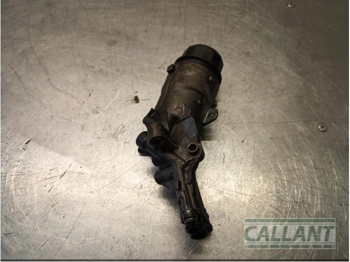 Oil filter housing Landrover Discovery Sport 2.0 TD4 180 16V - LR097159 ...