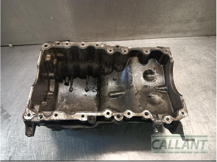 Gebrauchte Ölwanne Landrover Discovery Sport (LC) 2.0 TD4 180 16V Preis € 272,25 Mit Mehrwertsteuer angeboten von Garage Callant