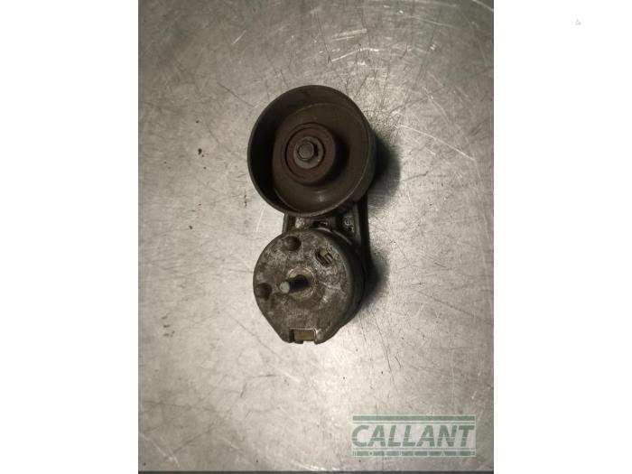Usados Tensor correa múltiple Landrover Discovery IV (LAS) Precio € 30,25 IVA incluido ofrecido por Garage Callant