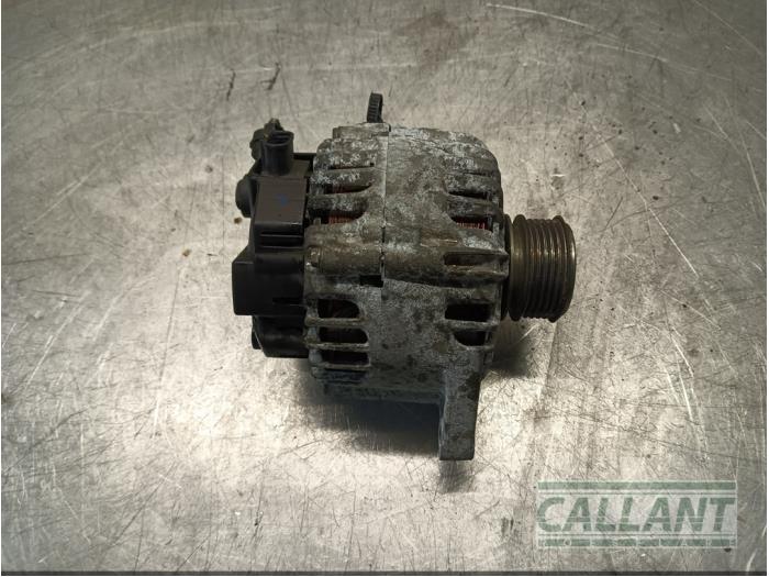 Usagé Dynamo Hyundai i30 Crosswagon (WWH) 1.6 CRDi 16V VGT LP Prix € 60,50 Prix TTC proposé par Garage Callant
