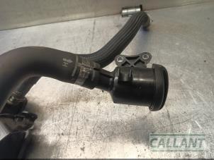 Ventilation carter d'un Jaguar XF Sportbrake 2.2 D 16V 2014
