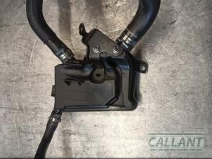 Ventilation carter d'un Jaguar XF Sportbrake 2.2 D 16V 2014