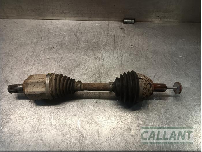 Gebrauchte Antriebswelle links vorne Landrover Freelander II 2.2 tD4 16V Preis € 121,00 Mit Mehrwertsteuer angeboten von Garage Callant