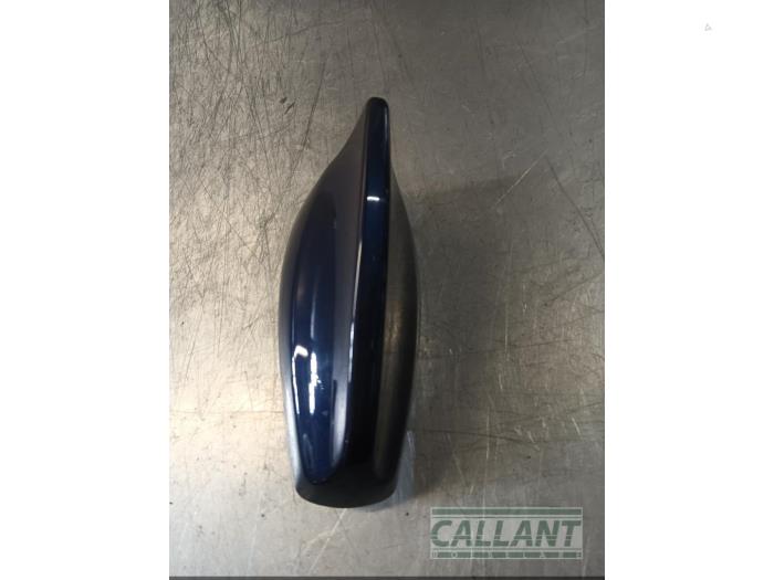 Używane Antena Jaguar XF (X260) 2.0d 180 16V Cena € 60,50 Z VAT oferowane przez Garage Callant