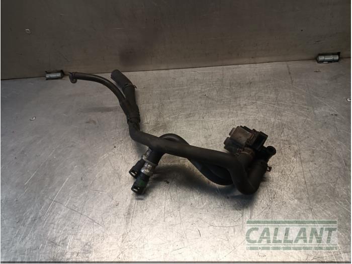 Begagnade Extra vattenpump Jaguar S-type (X200) 2.5 V6 24V Pris € 90,75 Inklusive moms erbjuds av Garage Callant