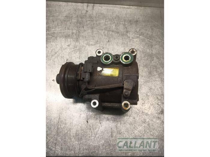 Gebrauchte Klimapumpe Jaguar S-type (X200) 2.5 V6 24V Preis € 90,75 Mit Mehrwertsteuer angeboten von Garage Callant