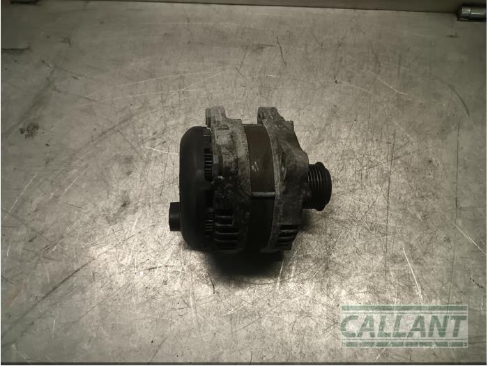Begagnade Dynamo Jaguar XF (CC9) Pris € 121,00 Inklusive moms erbjuds av Garage Callant
