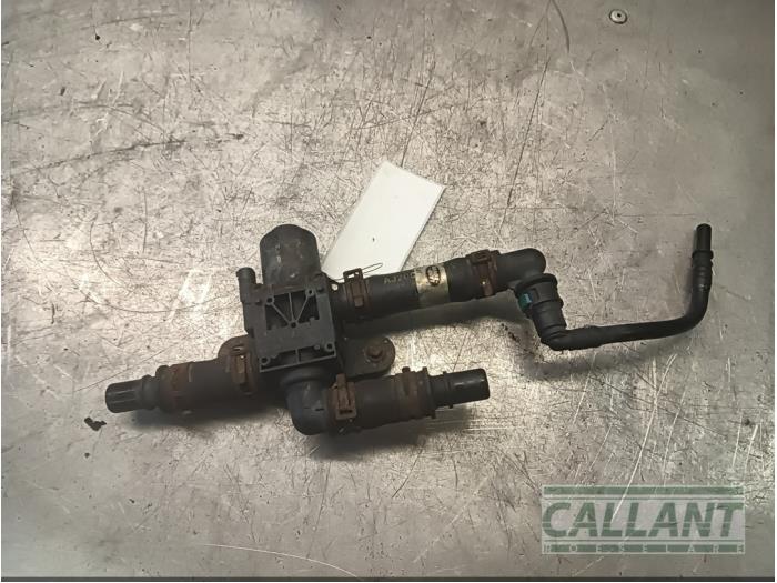 Begagnade Extra vattenpump Landrover Range Rover Sport (LW) 2.0 16V P400e Pris € 193,60 Inklusive moms erbjuds av Garage Callant