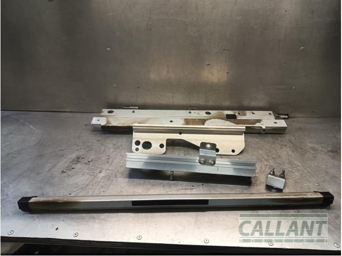 Gebrauchte Sonstige Landrover Range Rover Sport (LW) 2.0 16V P400e Preis € 181,50 Mit Mehrwertsteuer angeboten von Garage Callant