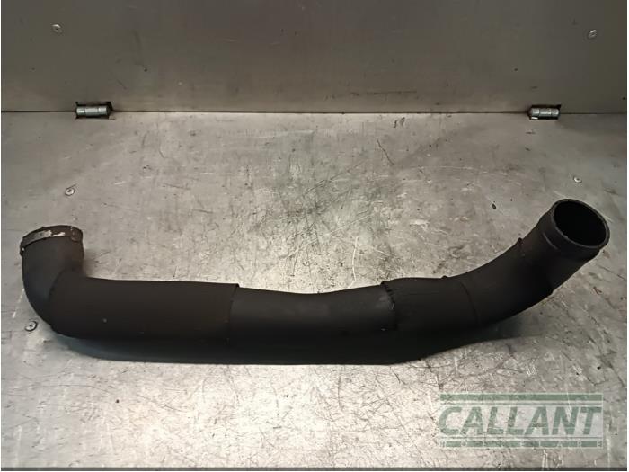 Gebrauchte Intercooler Schlauch Landrover Range Rover Sport (LS) 2.7 TDV6 24V Preis € 30,25 Mit Mehrwertsteuer angeboten von Garage Callant