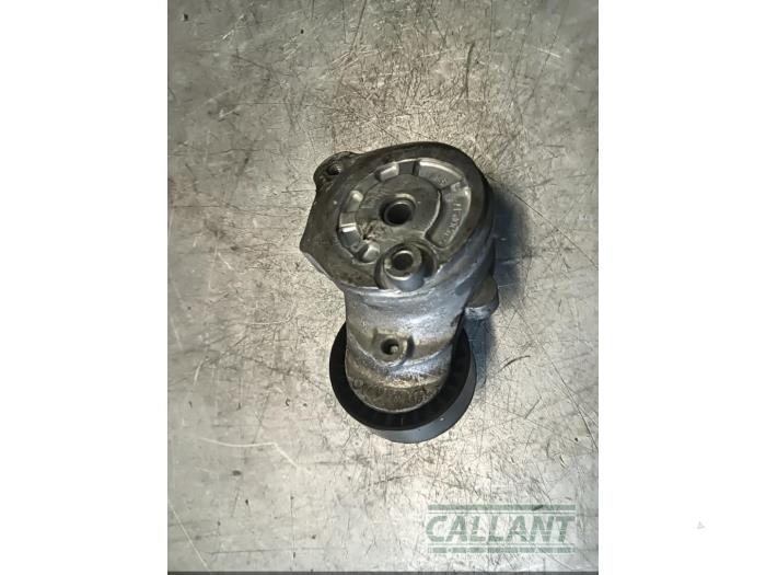 Usados Tensor correa múltiple Landrover Range Rover Evoque (LVJ/LVS) 2.0 eD 150 16V Precio € 90,75 IVA incluido ofrecido por Garage Callant