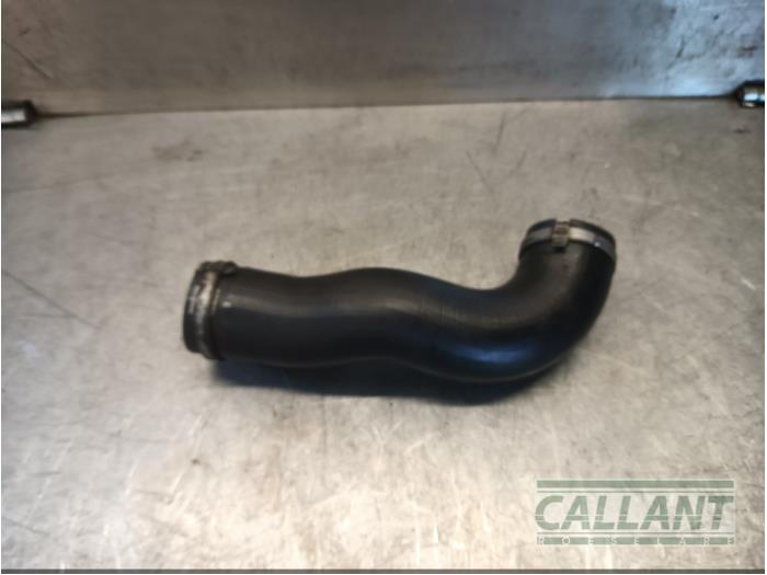 Gebrauchte Intercooler Schlauch Jaguar XJ (X350) 2.7d V6 24V Preis € 30,25 Mit Mehrwertsteuer angeboten von Garage Callant