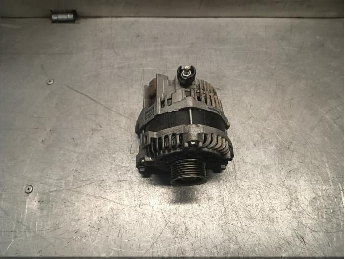 Begagnade Dynamo Jaguar F-type 2.0 Turbo 16V Pris € 151,25 Inklusive moms erbjuds av Garage Callant