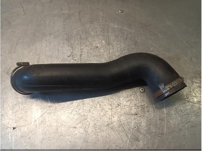 Gebrauchte Intercooler Schlauch Jaguar XJ (X350) 2.7d V6 24V Preis € 30,25 Mit Mehrwertsteuer angeboten von Garage Callant