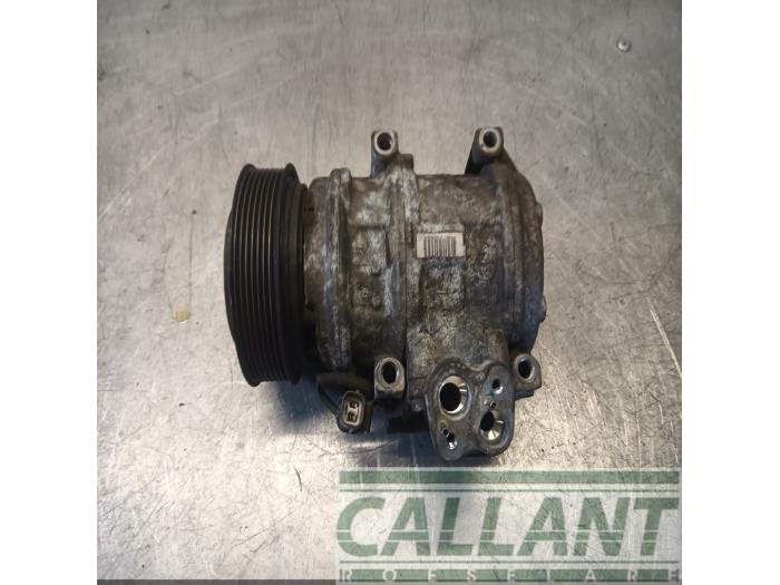 Usagé Pompe clim Landrover Discovery II 2.5 Td5 Prix € 121,00 Prix TTC proposé par Garage Callant