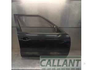 Begagnade Framdörr, 4-dörrars, höger Landrover Range Rover III (LM) 2.9 TD6 24V Pris € 242,00 Inklusive moms erbjuds av Garage Callant
