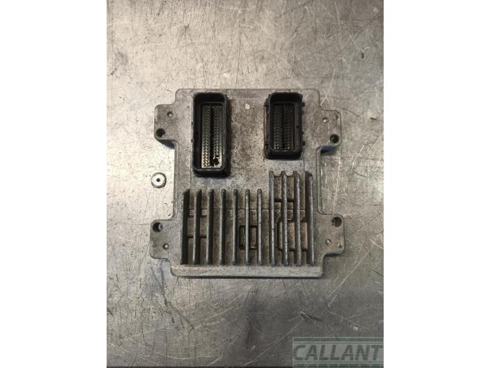 Used Engine management computer Opel Corsa E 1.4 16V Price € 114,95 Inclusive VAT offered by Garage Callant