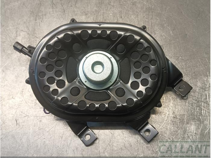 Begagnade Bashögtalare Landrover Range Rover Sport (LW) 3.0 D250 MHEV Pris € 90,75 Inklusive moms erbjuds av Garage Callant
