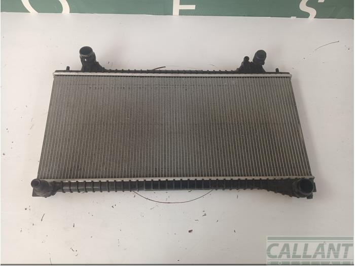 Usagé Radiateur Jaguar XE 2.0 240 Turbo 16V Prix € 139,15 Prix TTC proposé par Garage Callant