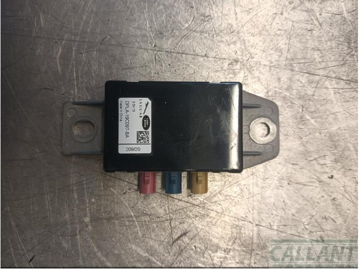 Używane Antena (rózne) Landrover Range Rover Sport (LW) 3.0 D250 MHEV Cena € 30,25 Z VAT oferowane przez Garage Callant