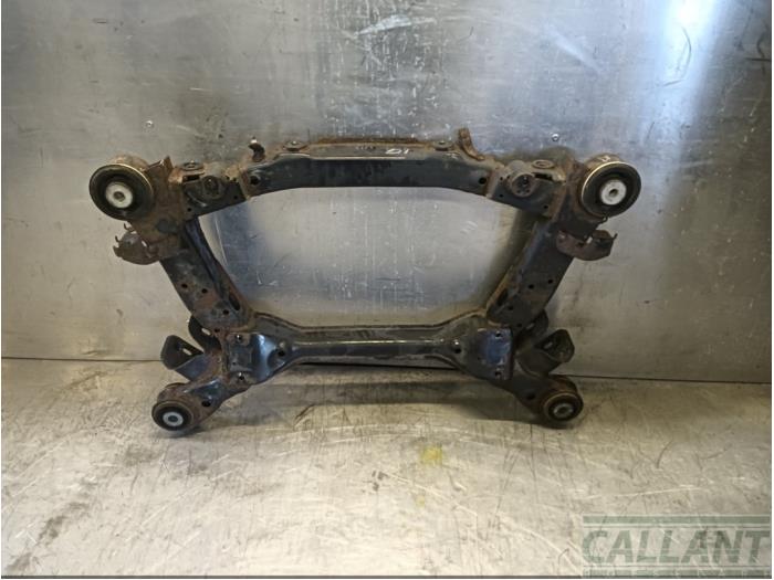 Usados Subchasis Jaguar XJ (X350) R 4.2 V8 32V Precio € 302,50 IVA incluido ofrecido por Garage Callant