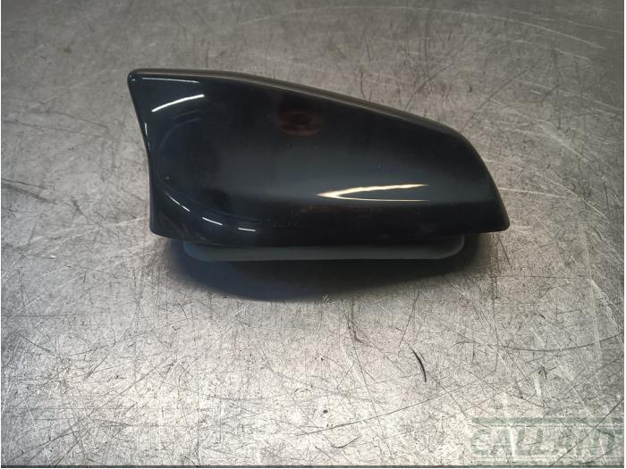 Używane Antena Landrover Range Rover Sport (LW) 3.0 D250 MHEV Cena € 60,50 Z VAT oferowane przez Garage Callant