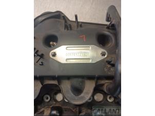 Ventildeckel van een Land Rover Range Rover Sport (LS) 2.7 TDV6 24V 2006