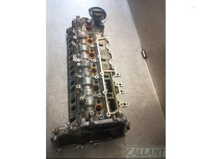Begagnade Topplock Landrover Range Rover Sport (LW) 3.0 D250 MHEV Pris € 1.452,00 Inklusive moms erbjuds av Garage Callant