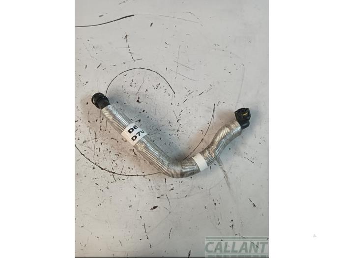 Usagé Conduit (divers) Landrover Defender II 3.0 D200 MHEV Prix € 36,30 Prix TTC proposé par Garage Callant