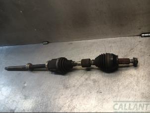 Usados Eje de transmisión derecha delante Landrover Discovery Sport (LC) 1.5 P300e 12V AWD Precio € 363,00 IVA incluido ofrecido por Garage Callant