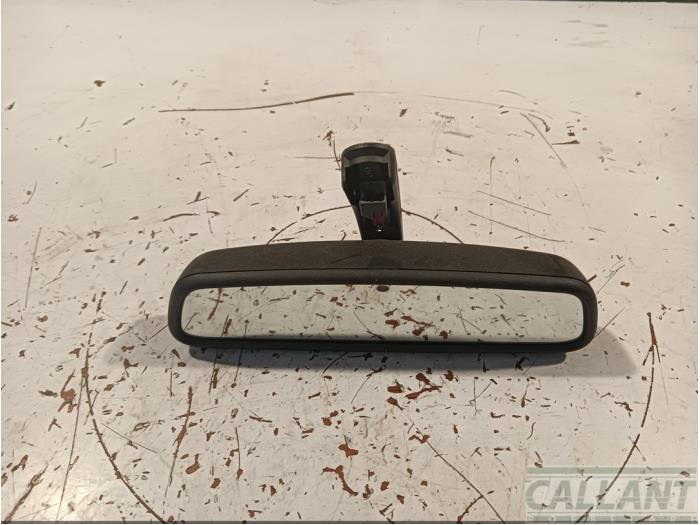 Usados Retrovisor interior Landrover Range Rover Sport (LS) 3.0 S TDV6 Precio € 60,50 IVA incluido ofrecido por Garage Callant