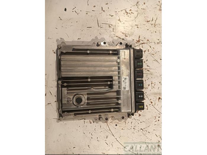 Used Engine management computer Landrover Defender II 3.0 D200 MHEV Price € 635,25 Inclusive VAT offered by Garage Callant