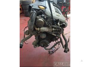 Engine from a Land Rover Range Rover III (LM) 2.9 TD6 24V 2006