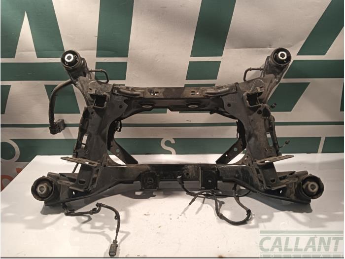 Begagnade Underram Landrover Velar Pris € 302,50 Inklusive moms erbjuds av Garage Callant