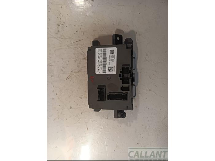 Begagnade Sätesdator Volkswagen Golf VII Variant (AUVV) 1.4 TSI BlueMotion Technology 125 16V Pris € 90,75 Inklusive moms erbjuds av Garage Callant