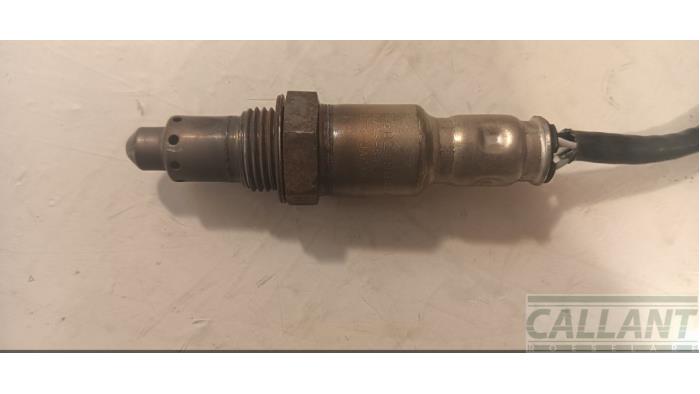 Sonde lambda d'un Land Rover Discovery Sport (LC) 1.5 P300e 12V AWD 2020