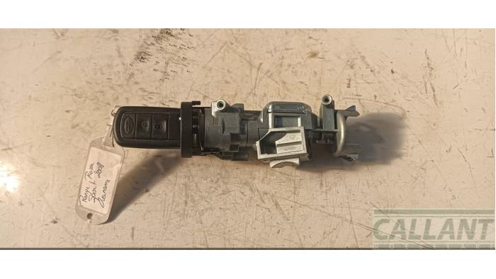 Używane Stacyjka + Kluczyk Landrover Range Rover Sport (LS) 2.7 TDV6 24V Cena € 90,75 Z VAT oferowane przez Garage Callant