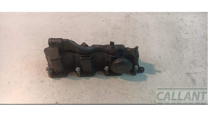 Usagé Ventilation carter Landrover Discovery Sport (LC) 2.0 TD4 150 16V Prix € 78,65 Prix TTC proposé par Garage Callant