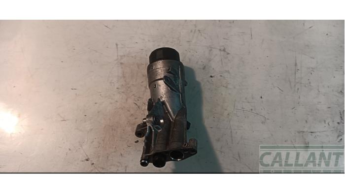 Oil filter housing Landrover Discovery Sport 2.0 TD4 150 16V - LR097159 ...
