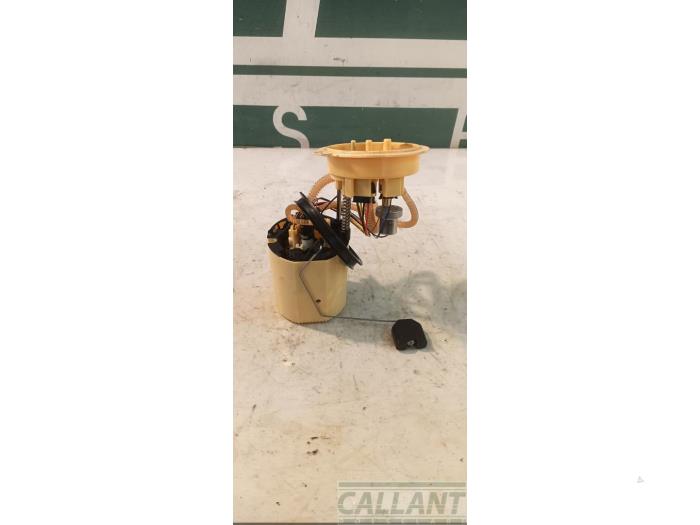 Usagé Pompe à carburant Audi A6 Avant (C7) 2.0 TDI 16V Prix € 90,75 Prix TTC proposé par Garage Callant