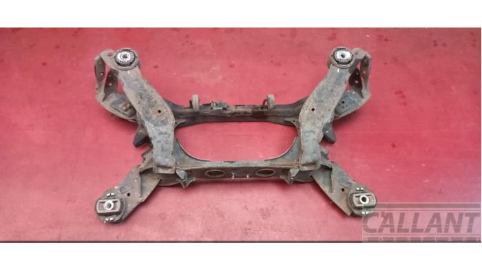 Usados Subchasis Jaguar S-type (X200) 4.2 V8 32V Precio € 605,00 IVA incluido ofrecido por Garage Callant