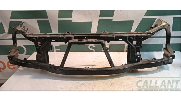 Begagnade Front Landrover Range Rover IV (LG) 4.4 SDV8 32V Pris € 363,00 Inklusive moms erbjuds av Garage Callant