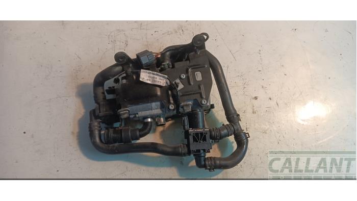 Gebrauchte Heizungsventil Landrover Range Rover IV (LG) 4.4 SDV8 32V Preis € 344,85 Mit Mehrwertsteuer angeboten von Garage Callant