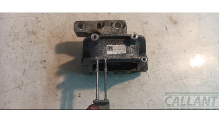 Used Engine mount Volkswagen Golf VII Variant (AUVV) 1.6 TDI BMT 16V Price € 30,25 Inclusive VAT offered by Garage Callant