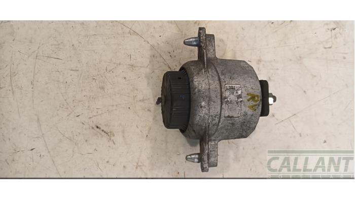 Usagé Support moteur Jaguar XE 2.0 D E-Performance 16V Prix € 90,75 Prix TTC proposé par Garage Callant