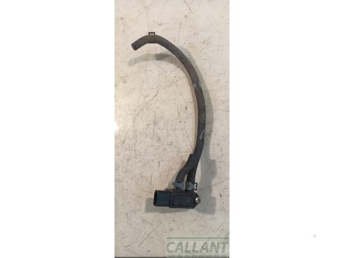 Used Particulate filter sensor Jaguar XE 2.0 D E-Performance 16V Price € 60,50 Inclusive VAT offered by Garage Callant